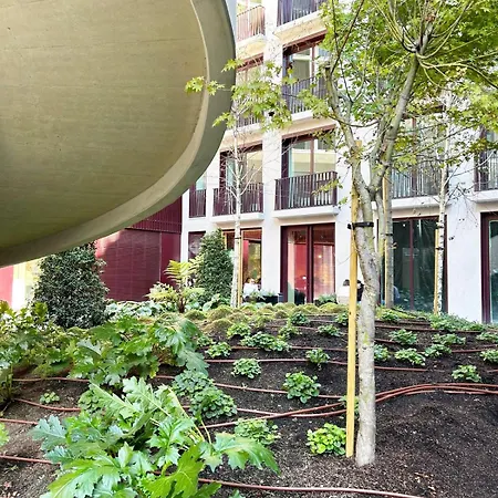 Apartmán Stylish Retreat In With Parking *