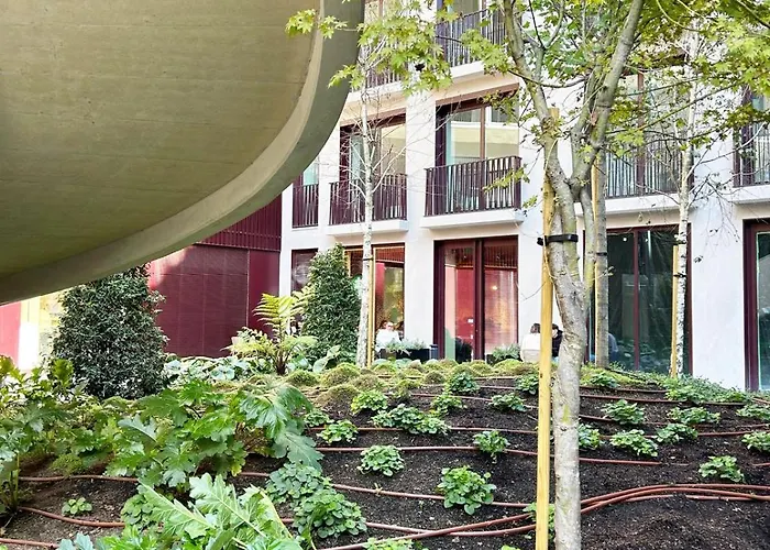 Apartmán Stylish Retreat In With Parking *