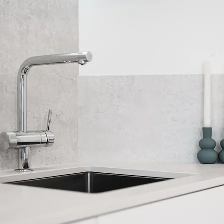 Stylish Retreat In With Parking Oporto